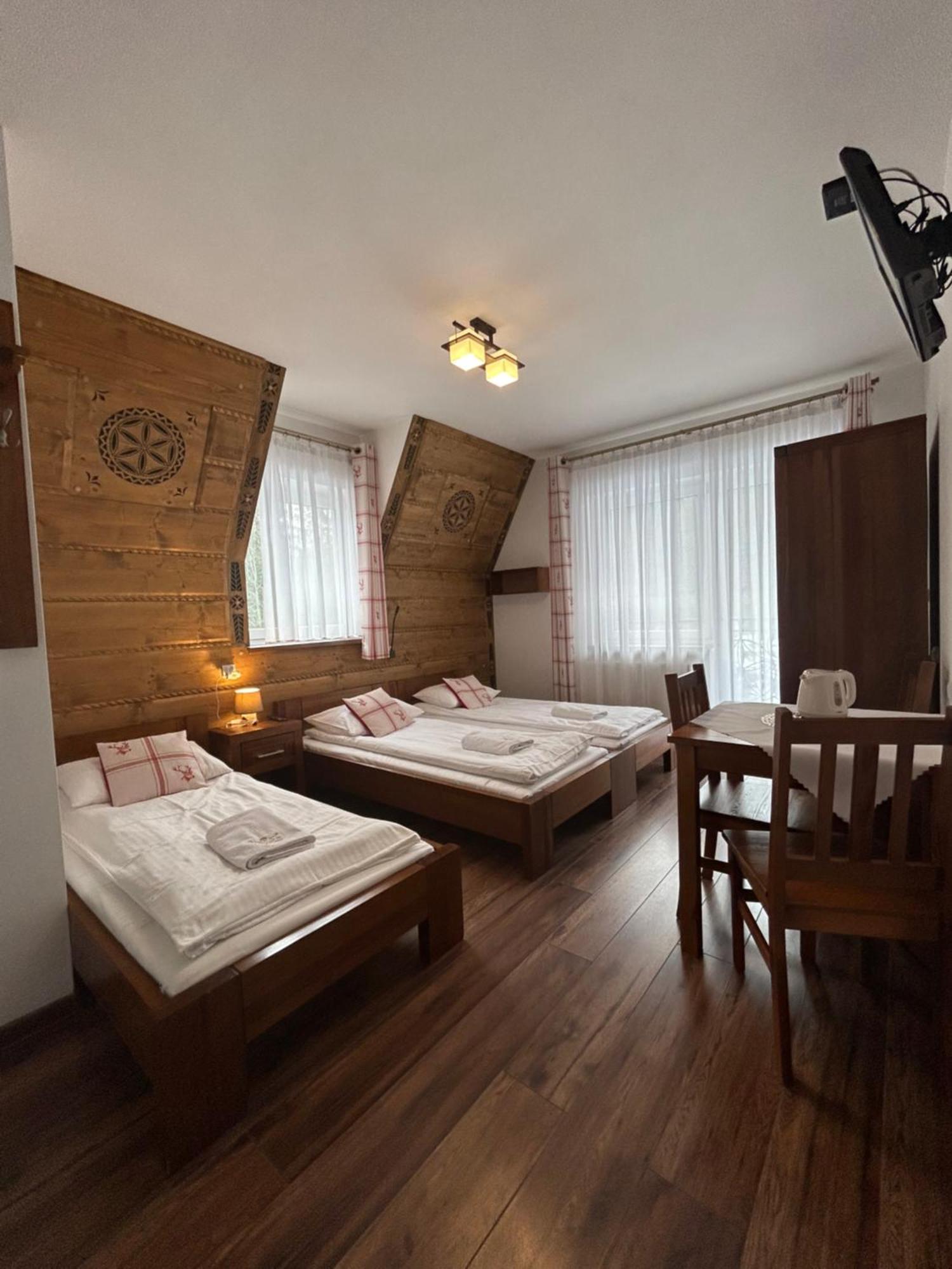 Willa Pod Reglami Male Ciche Sauna & Jacuzzi Ciche Małe Exterior foto